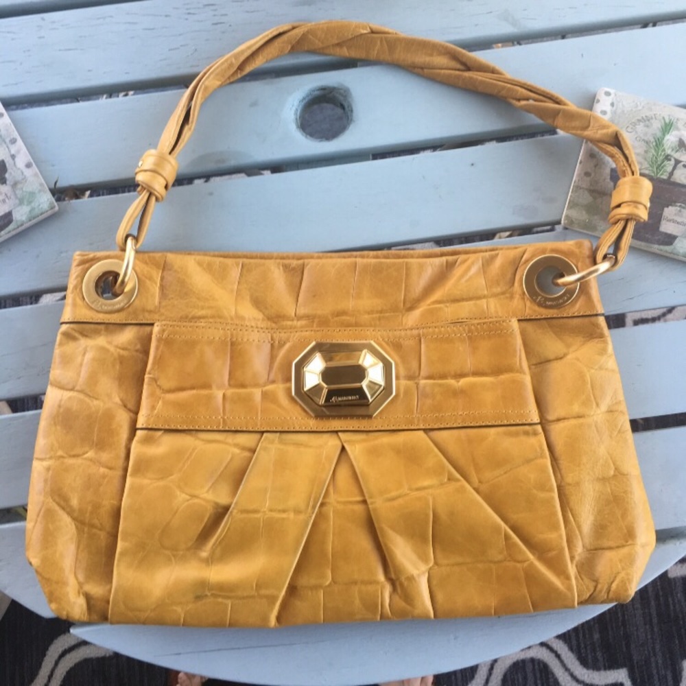 Makowsky Croco Embossed Glove Leather Shoulder Bag
